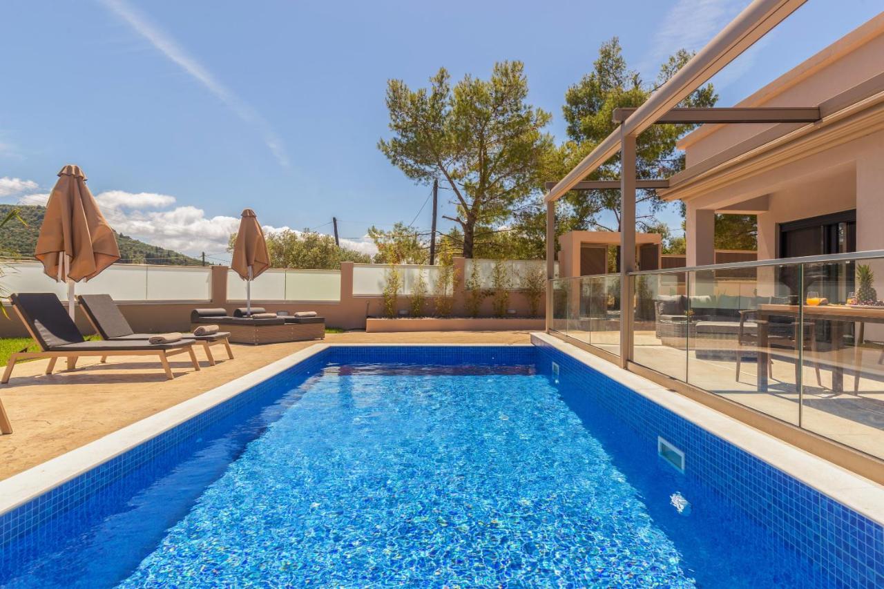 Amelia Residence Tragaki Exterior photo